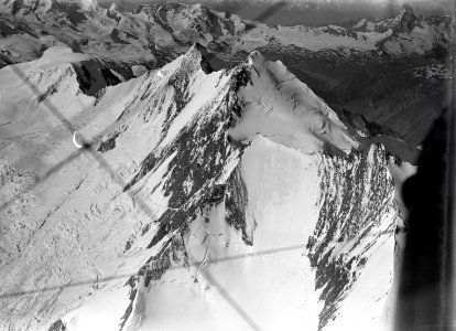 ETH-BIB-Nadelhorn, Dom, Täschhorn, Alphubel v. N. aus 4800 m-Inlandflüge-LBS MH01-001038