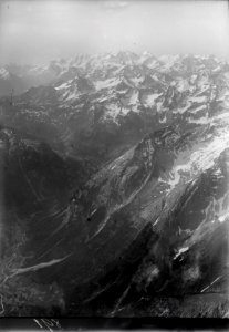 ETH-BIB-Naz (Bergün), Piz Palpuogna, Albulatal mit Berninapass-Inlandflüge-LBS MH01-000891