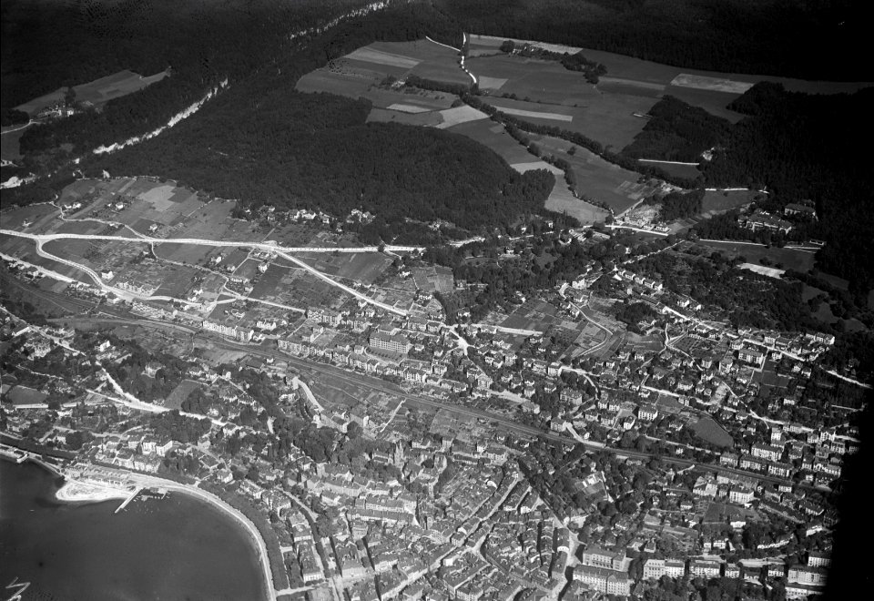 ETH-BIB-Neuchâtel v. O. aus 1600 m-Inlandflüge-LBS MH01-005252