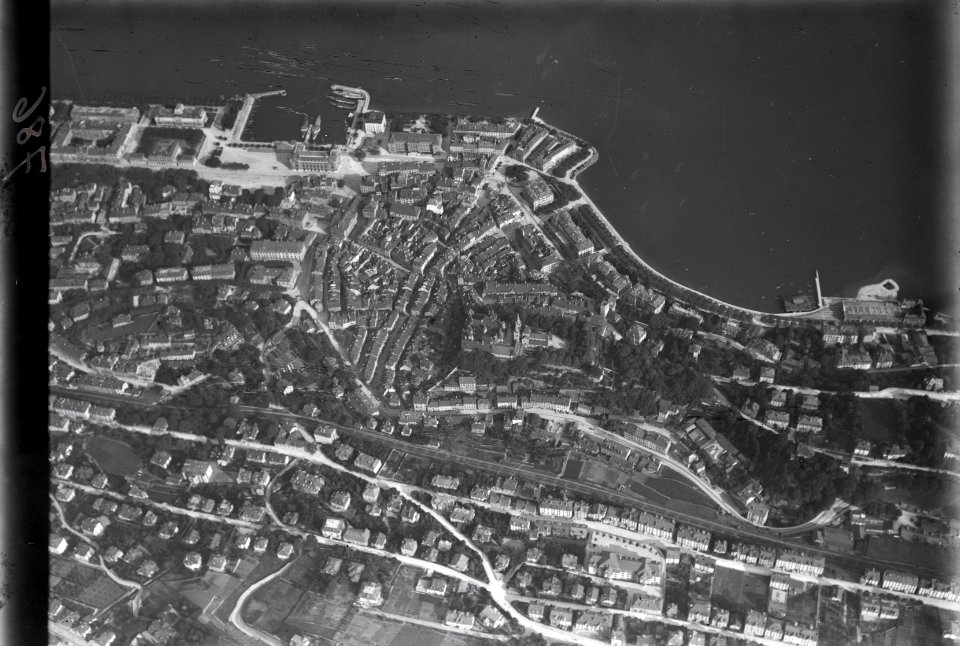 ETH-BIB-Neuchâtel, Hafen v. W. aus 800 m-Inlandflüge-LBS MH01-000786