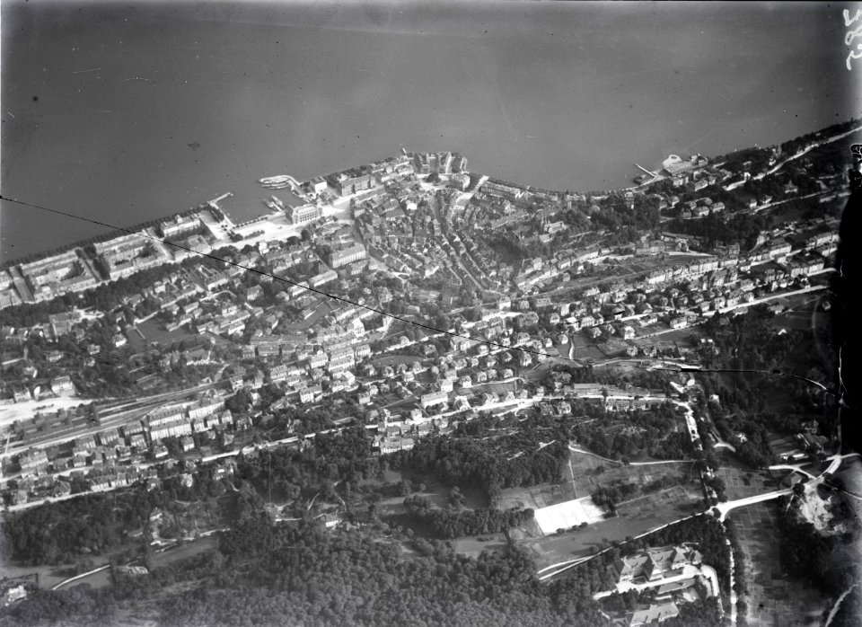 ETH-BIB-Neuchâtel aus 1000 m-Inlandflüge-LBS MH01-000785