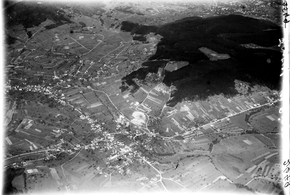 ETH-BIB-Niedererlinsbach, Obererlinsbach, Erlinsbach, Küttigen v. S. W.-Inlandflüge-LBS MH01-002649