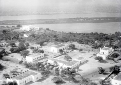 ETH-BIB-Niamey-Tschadseeflug 1930-31-LBS MH02-08-0096