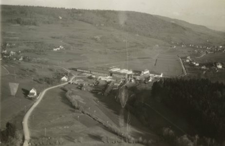 ETH-BIB-Niederweningen-Murzlen, Maschinenfabrik Bucher-Guyer von Westen-Inlandflüge-LBS MH03-1755