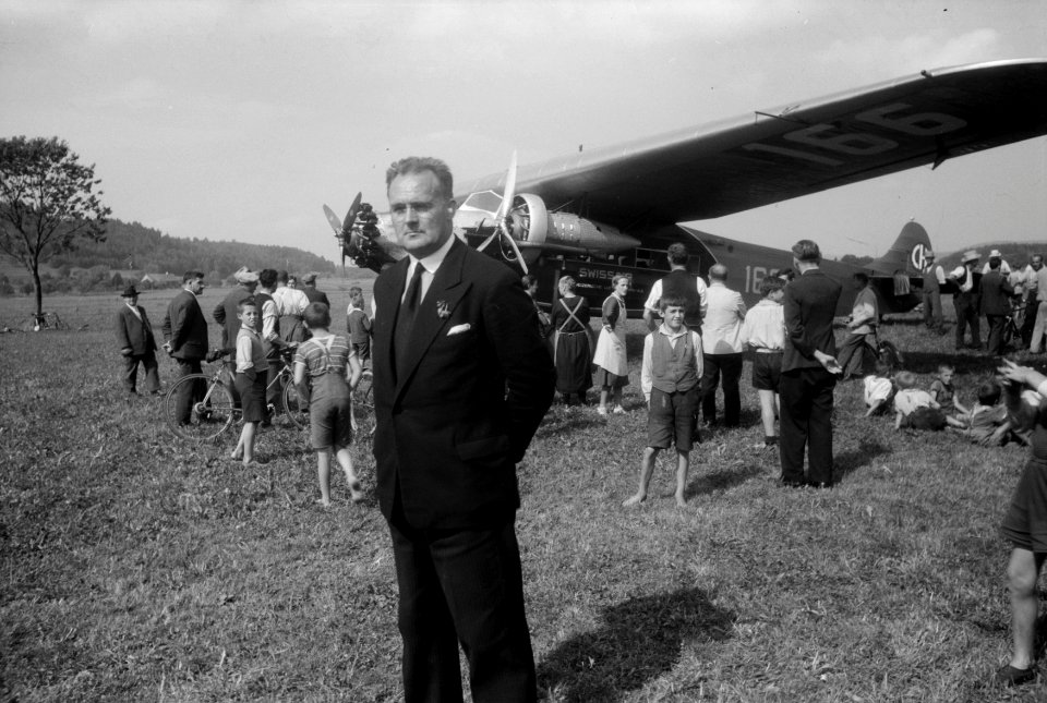 ETH-BIB-Notlandung in Sirnach, Lef. 166-Inlandflüge-LBS MH05-27-04