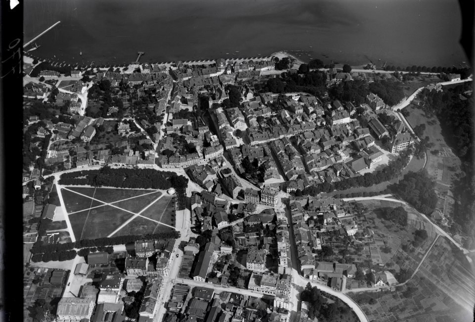 ETH-BIB-Nyon v. N. W. aus 400 m-Inlandflüge-LBS MH01-000770