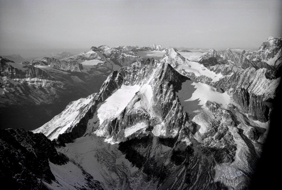 ETH-BIB-Oberalpstock, Schärhorn, Düssi-Inlandflüge-LBS MH05-04-08