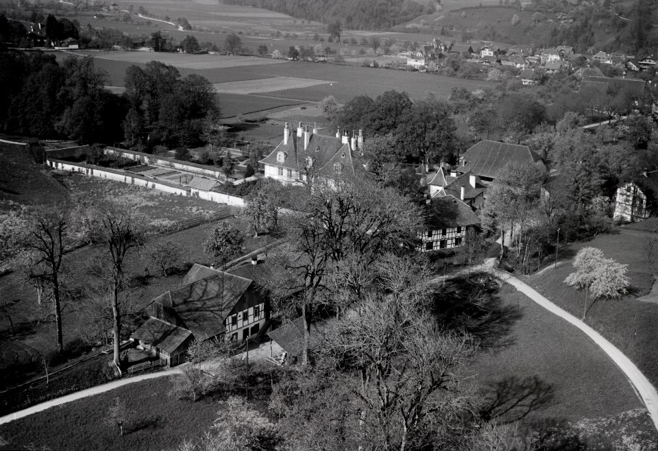 ETH-BIB-Oberdiessbach, Schloss von Wattenwyl-Inlandflüge-LBS MH03-0205