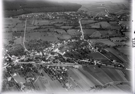 ETH-BIB-Oberentfelden, Unterentfelden aus 400 m-Inlandflüge-LBS MH01-002759