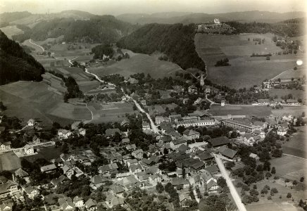 ETH-BIB-Oberburg bei Burgdorf aus 300 m-Inlandflüge-LBS MH01-002833