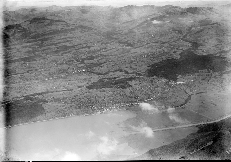 ETH-BIB-Oberer Zürichsee, Linthkanal, Schmerikon, Eschenbach, St. Gallenkappel aus 1000 m-Inlandflüge-LBS MH01-003516
