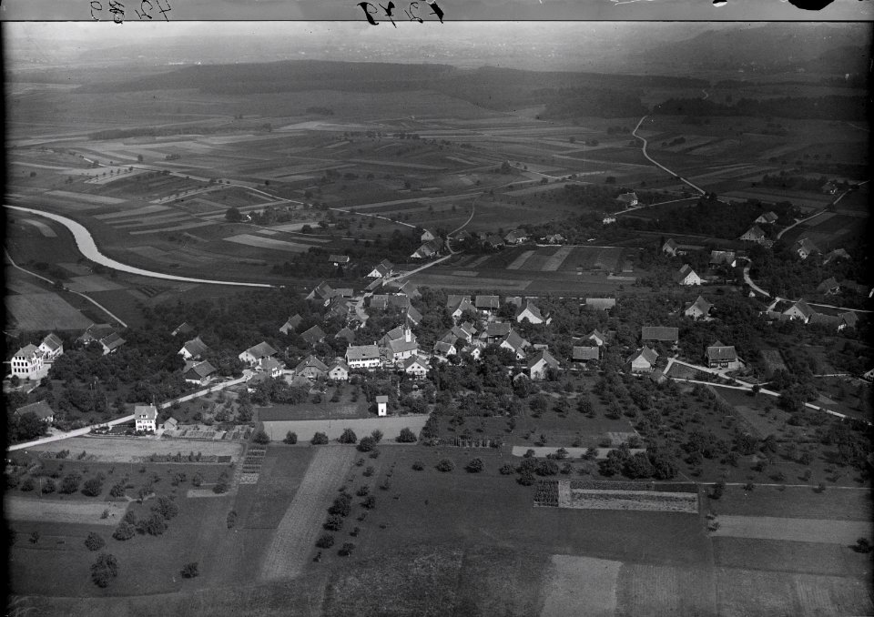 ETH-BIB-Oberglatt aus 300 m-Inlandflüge-LBS MH01-004279