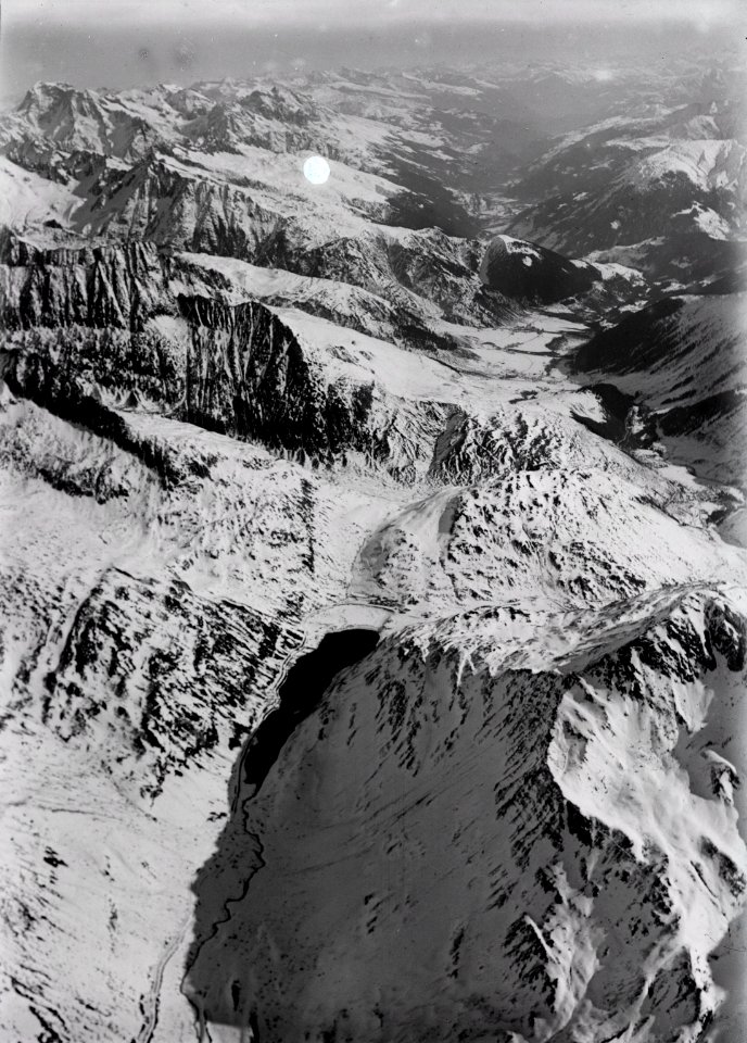 ETH-BIB-Oberalpsee, Rheintal, Tödi v. S. W. aus 3500 m-Inlandflüge-LBS MH01-001352