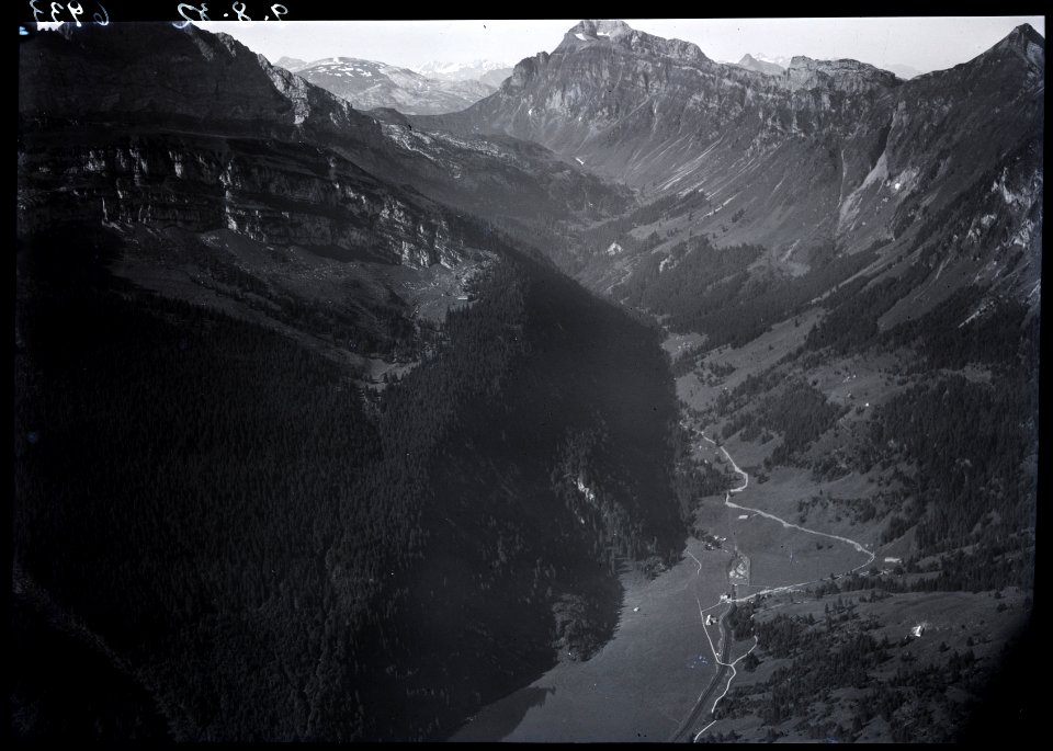 ETH-BIB-Oberseetal, Sulzalp Chrüzegg, Mutteristock-Inlandflüge-LBS MH01-006933