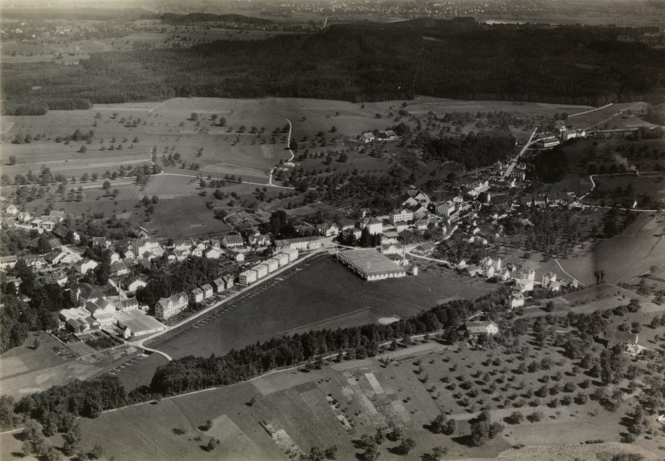 ETH-BIB-Oberuster, Uster v. S. aus 300 m-Inlandflüge-LBS MH01-005469