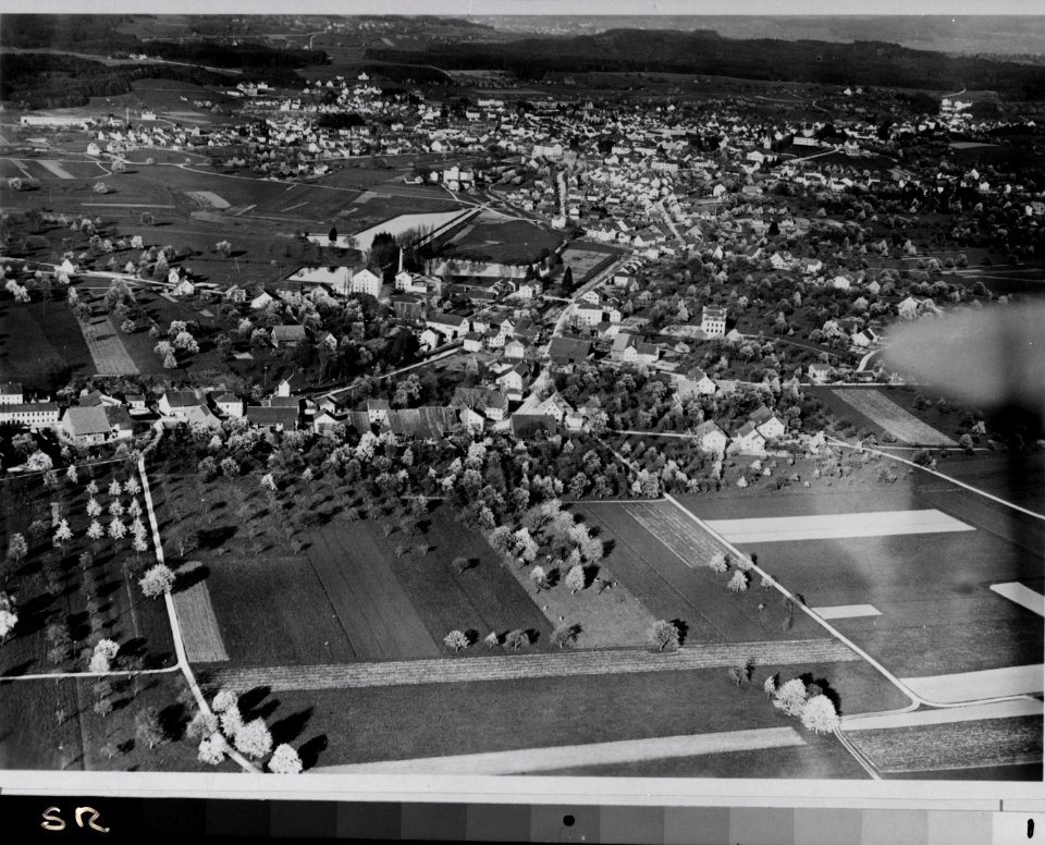 ETH-BIB-Oberuster, Niederuster v. W. aus 300 m-Inlandflüge-LBS MH01-005019