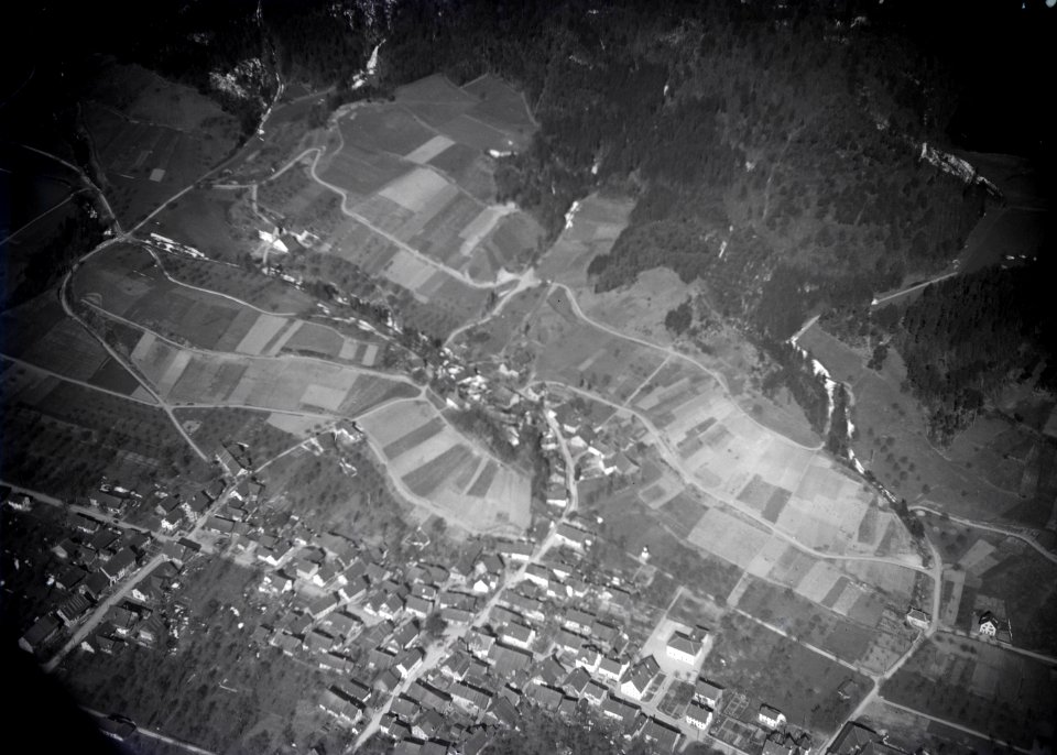 ETH-BIB-Oberstammheim aus 600 m-Inlandflüge-LBS MH01-006437