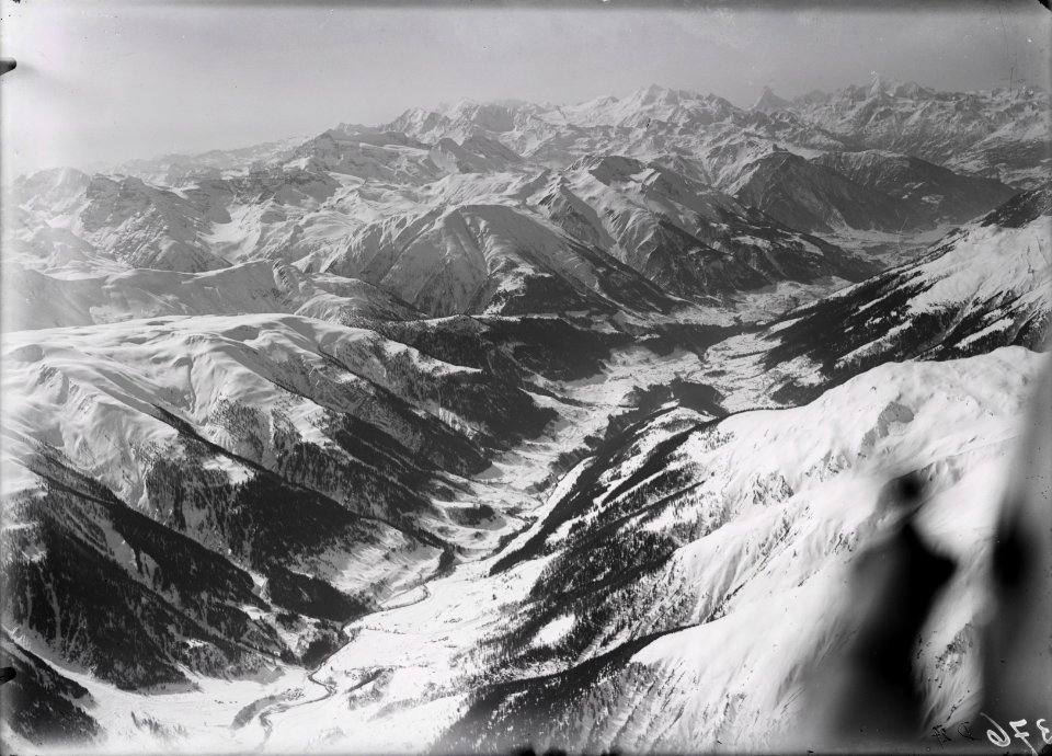 ETH-BIB-Oberwallis, Mischabel, Goms und Walliseralpen v. N. O. aus 3800 m-Inlandflüge-LBS MH01-000376