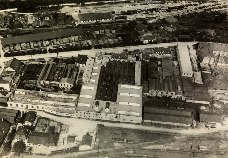 ETH-BIB-Olten, Berna, Lastwagenfabrik-Inlandflüge-LBS MH03-1287