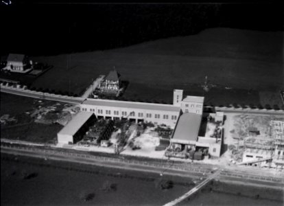 ETH-BIB-Olten, F. Stirnimann, Baumaschinenhandel-Inlandflüge-LBS MH03-0721