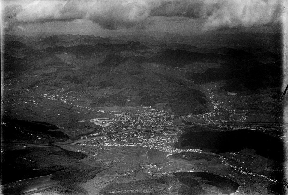 ETH-BIB-Olten, Hauenstein v. S. O. aus 1200 m-Inlandflüge-LBS MH01-004051