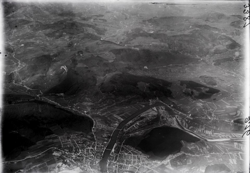 ETH-BIB-Olten, Winznau, Trimbach, Hauenstein, Lostorf v. S. aus 3000 m-Inlandflüge-LBS MH01-003281