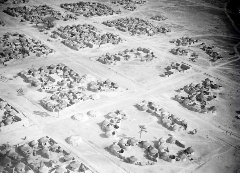 ETH-BIB-Ouagadougou, die Hauptstadt des Mossireiches (Obervolta)-Tschadseeflug 1930-31-LBS MH02-08-0834
