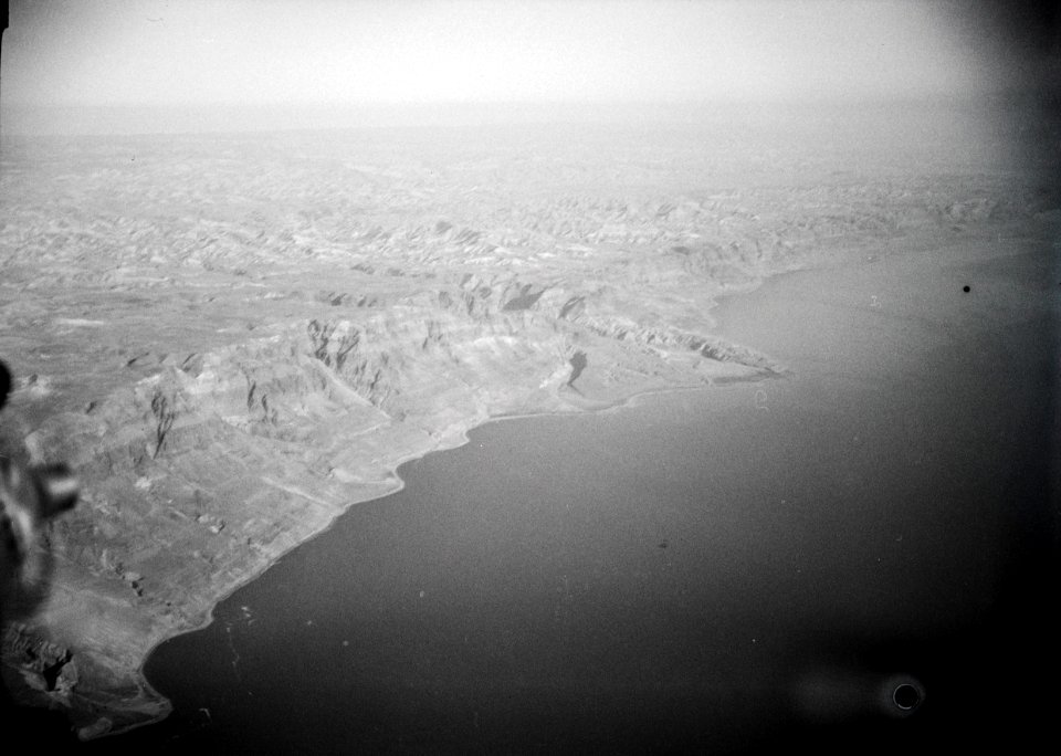ETH-BIB-Ostküste des Toten Meeres-Abessinienflug 1934-LBS MH02-22-0039