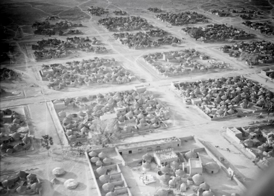 ETH-BIB-Ouagadougou-Tschadseeflug 1930-31-LBS MH02-08-0835
