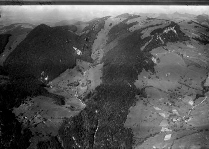 ETH-BIB-Passwang, Geitenberg, Barschwang aus 1400 m-Inlandflüge-LBS MH01-005534