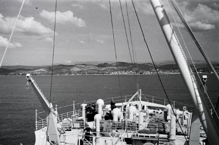 ETH-BIB-Passagierschiff in der Nähe der Küste-Abessinienflug 1934-LBS MH02-40-0041