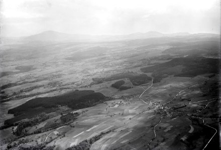 ETH-BIB-Peney-le-Jorat, Villars-Tiercelin, Mont Pèlerin v. S. O. aus 1200 m-Inlandflüge-LBS MH01-004189
