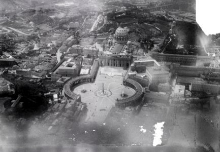 ETH-BIB-Petersdom in Rom-Mittelmeerflug 1928-LBS MH02-04-0227