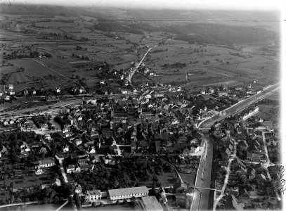 ETH-BIB-Payerne v. N. W. aus 300 m-Inlandflüge-LBS MH01-002164