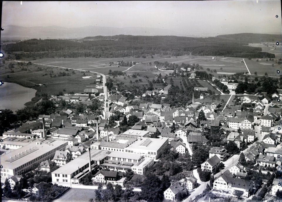 ETH-BIB-Pfäffikon v. N. O. aus 200 m-Inlandflüge-LBS MH01-007879