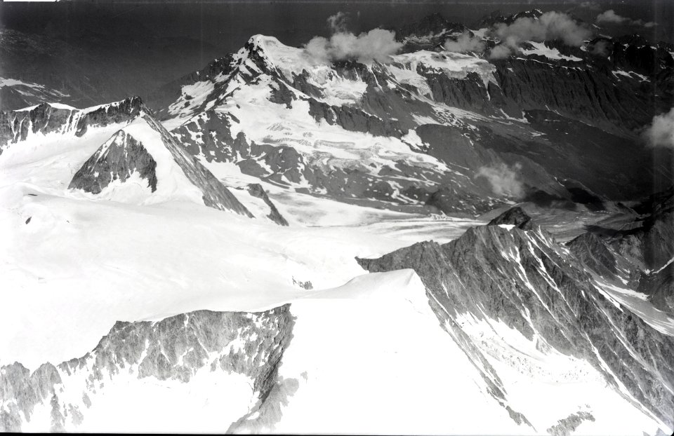 ETH-BIB-Pigne d'Arolla, Mont Blanc de Cheillon, Mont Pleureur v. O. aus 4600 m-Inlandflüge-LBS MH01-005794