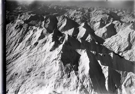 ETH-BIB-Piz Aul, Piz Terri, Piz Medel, Medelsergruppe v. N. O. aus 4000 m-Inlandflüge-LBS MH01-001369