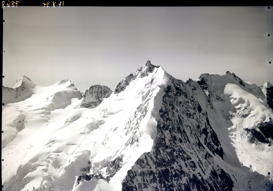 ETH-BIB-Piz Bernina, Biancograt v. N. aus 4000 m-Inlandflüge-LBS MH01-007868