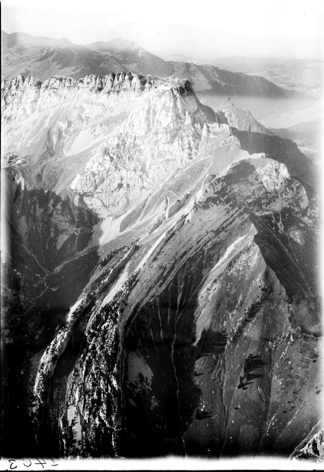 ETH-BIB-Pilatus v. O. aus 2500 m-Inlandflüge-LBS MH01-002463
