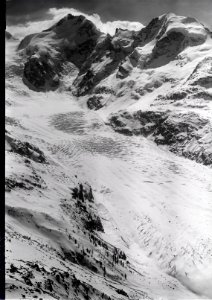 ETH-BIB-Piz Bernina, Vadret da Monteratsch v. N. aus 3000 m-Inlandflüge-LBS MH01-005076