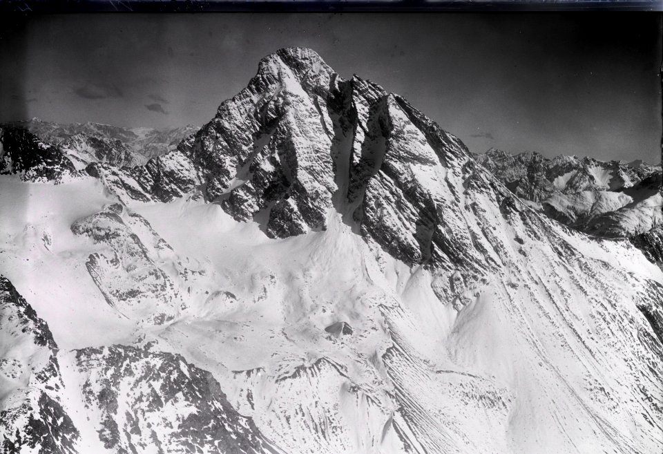 ETH-BIB-Piz Linard (Susch) v. W. aus 3300 m-Inlandflüge-LBS MH01-004984