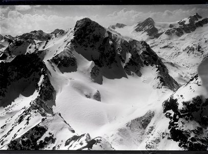 ETH-BIB-Piz Ot v. O. aus 3200 m-Inlandflüge-LBS MH01-005064