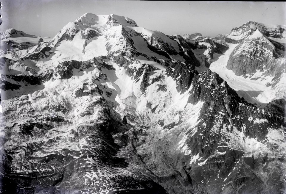 ETH-BIB-Piz Posta, Biala, Gliemsgletscher, Tödi v. S. aus 3500 m-Inlandflüge-LBS MH01-003563