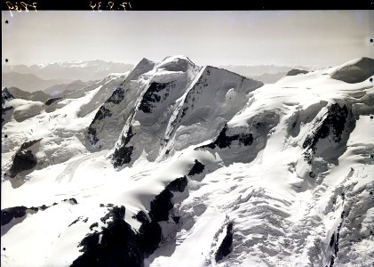 ETH-BIB-Piz Palü, Bellavista, Aufstiegs-Spur, durch Labyrinth v. N. W. aus 4000 m-Inlandflüge-LBS MH01-007869