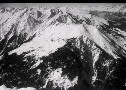 ETH-BIB-Piz Riein, Piz Fess, Rheintal v. O. aus 3000 m-Inlandflüge-LBS MH01-004451