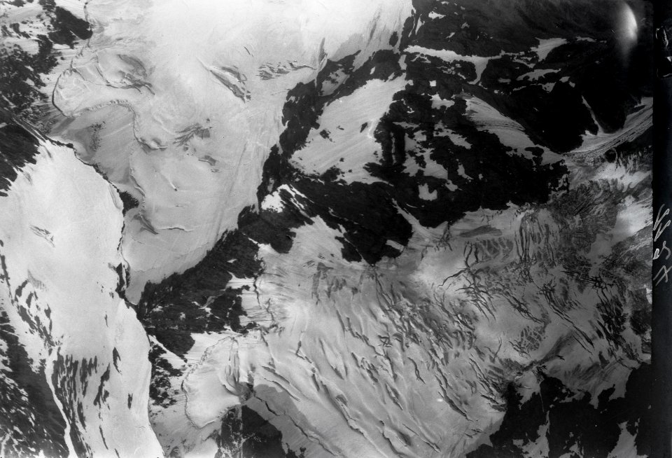 ETH-BIB-Piz Vial, Piz Gaglianera, Medels v. N. aus 4000 m-Inlandflüge-LBS MH01-001124