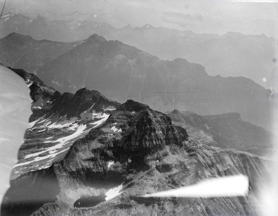 ETH-BIB-Pizzo di Claro, Pizzo de Groven, Calancatal aus 3500 m-Inlandflüge-LBS MH01-001086