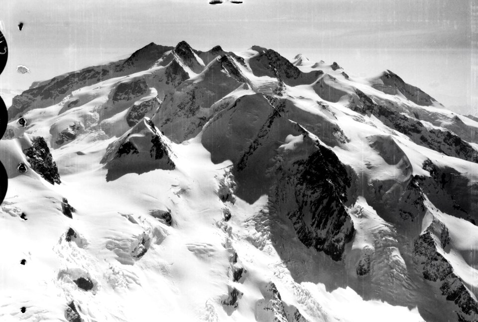 ETH-BIB-Pollux - Castor - Monte Rosa von W. aus 4800 m Höhe-Mittelmeerflug 1928-LBS MH02-05-0147