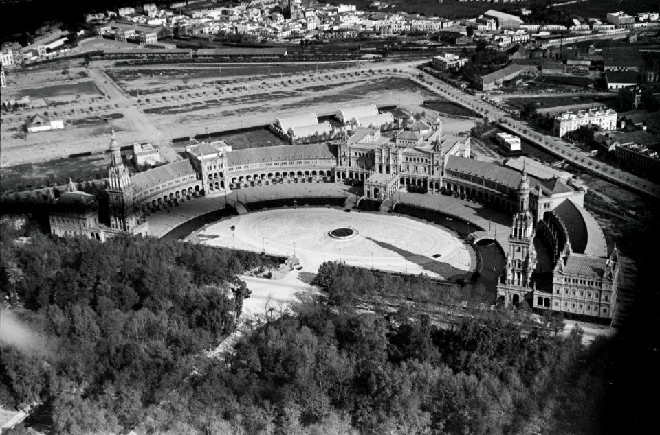 ETH-BIB-Plaza de España in Sevilla-Nordafrikaflug 1932-LBS MH02-13-0567