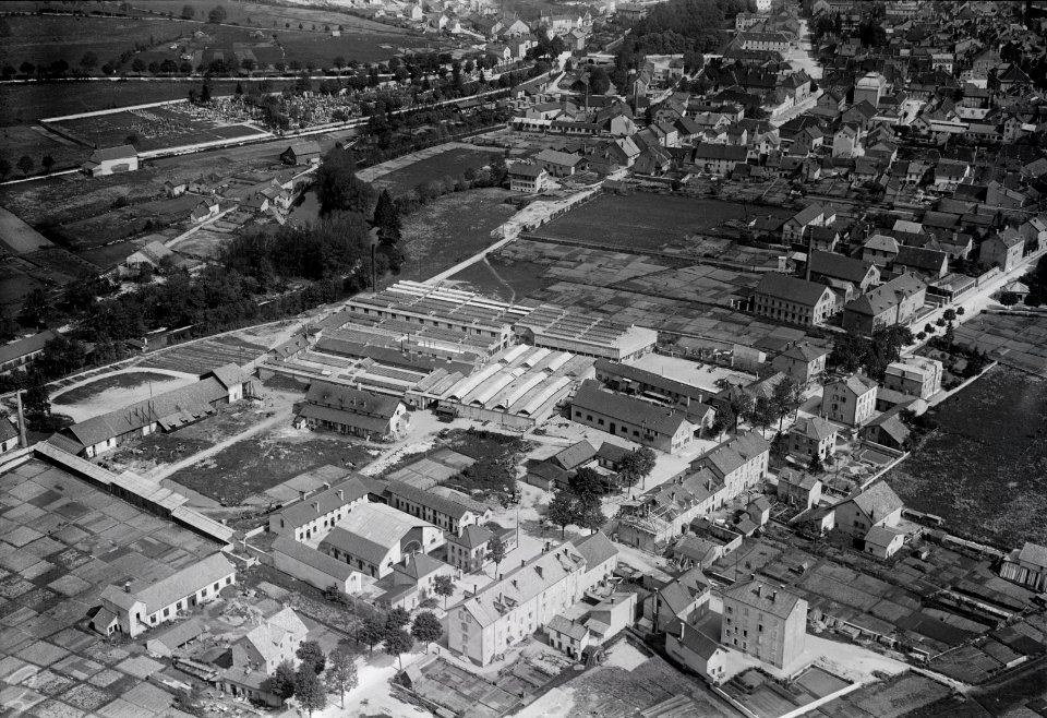 ETH-BIB-Pontarlier, Fabrik (an der Rue de Besançon)-Inlandflüge-LBS MH03-0762